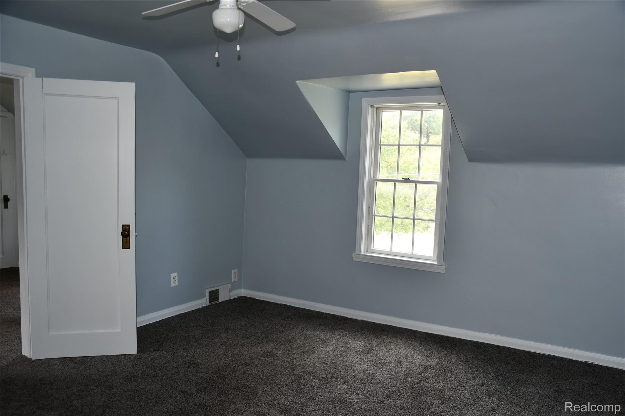 9039 Peer Road Property Photo 44