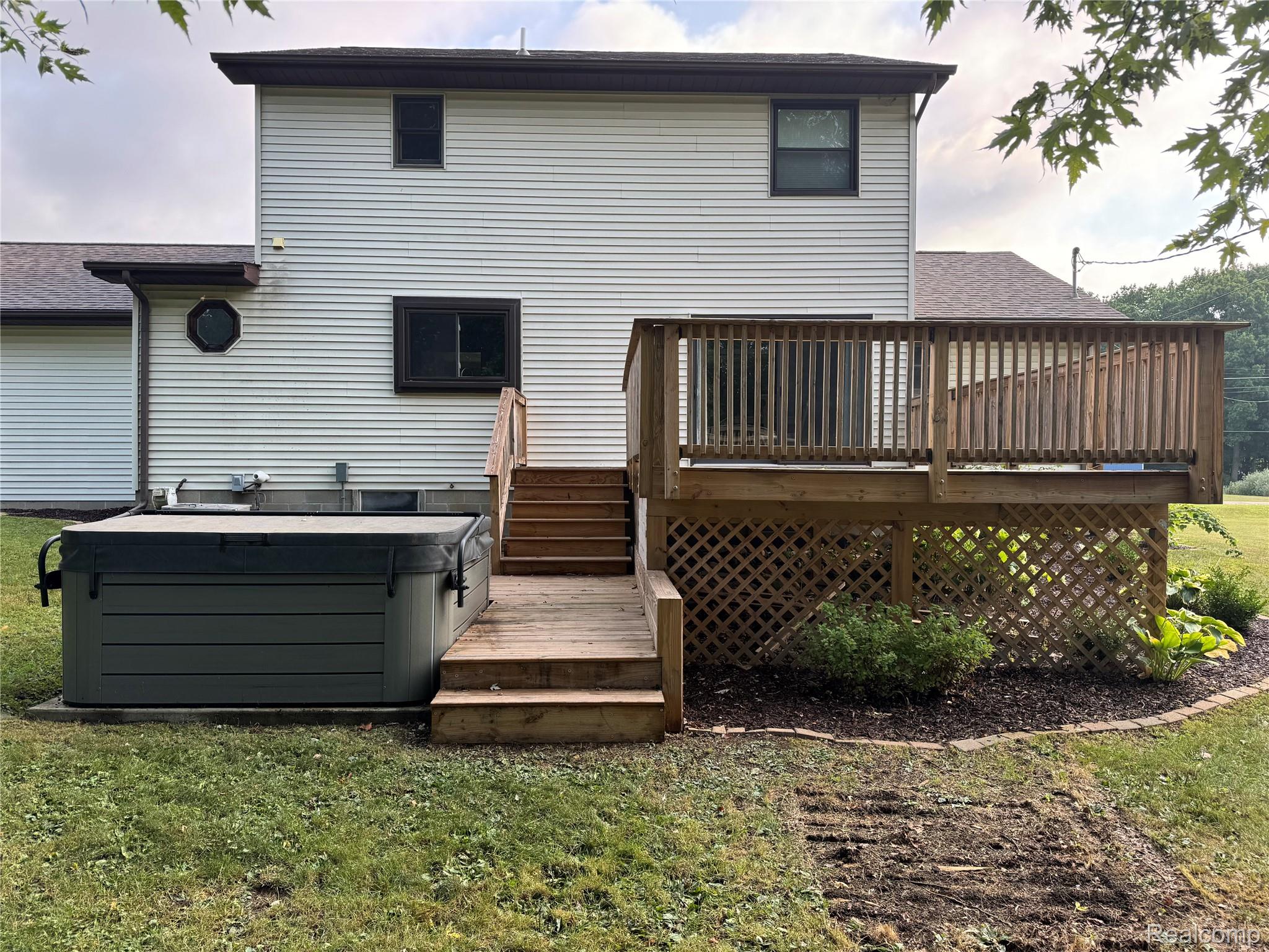 1712 Peppermill Road Property Photo 4