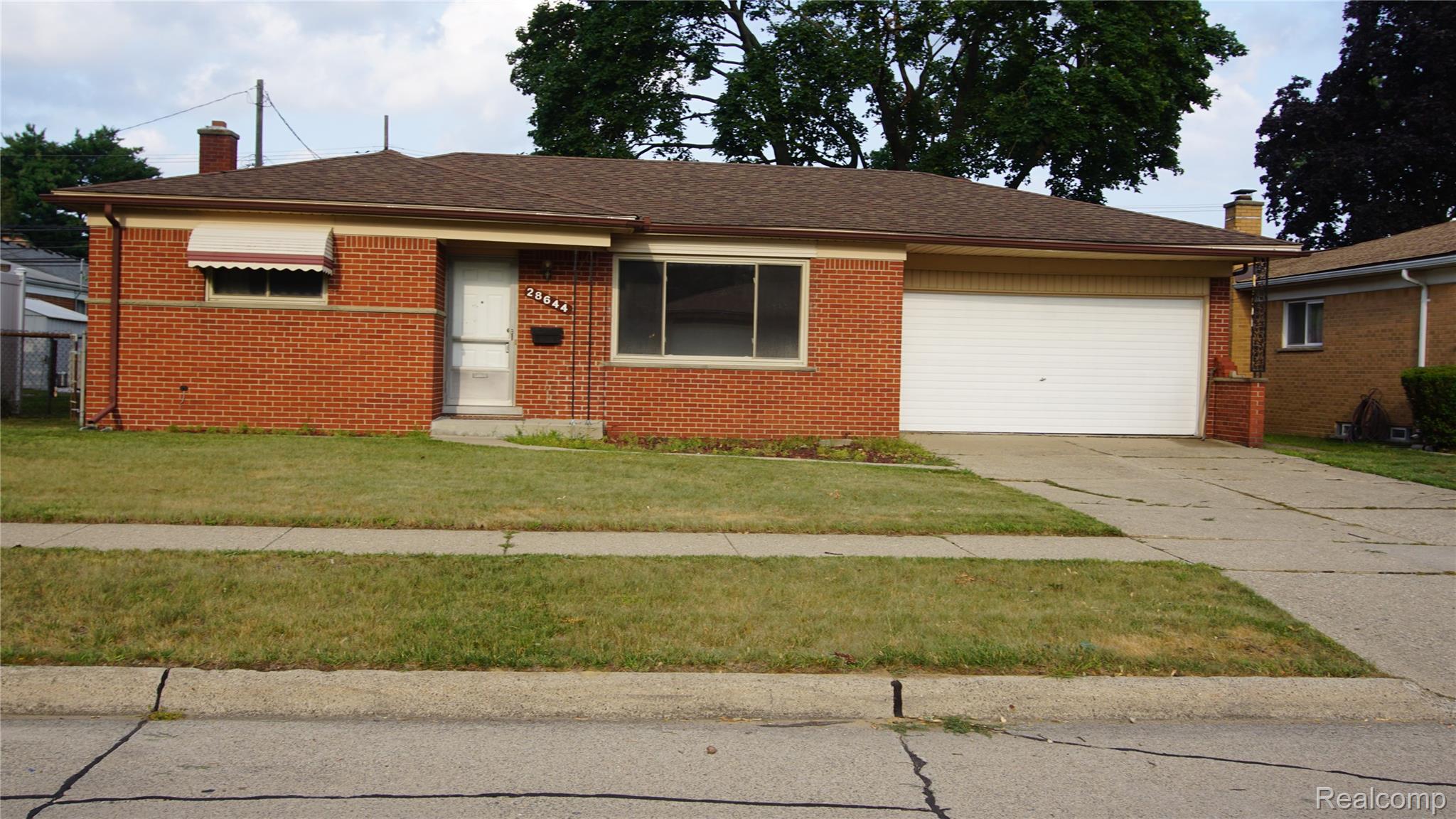 28644 Grobbel Avenue Property Photo 1
