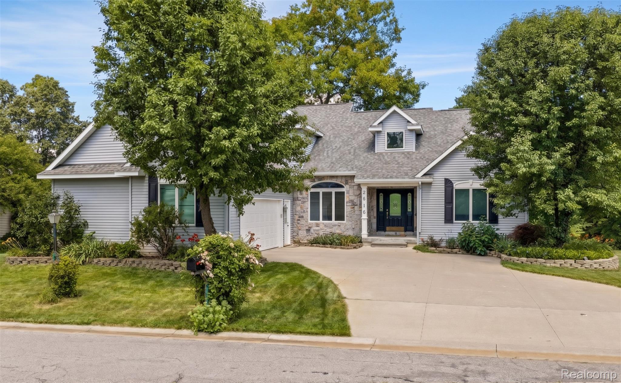 3616 Wedgewood Drive Property Photo 1