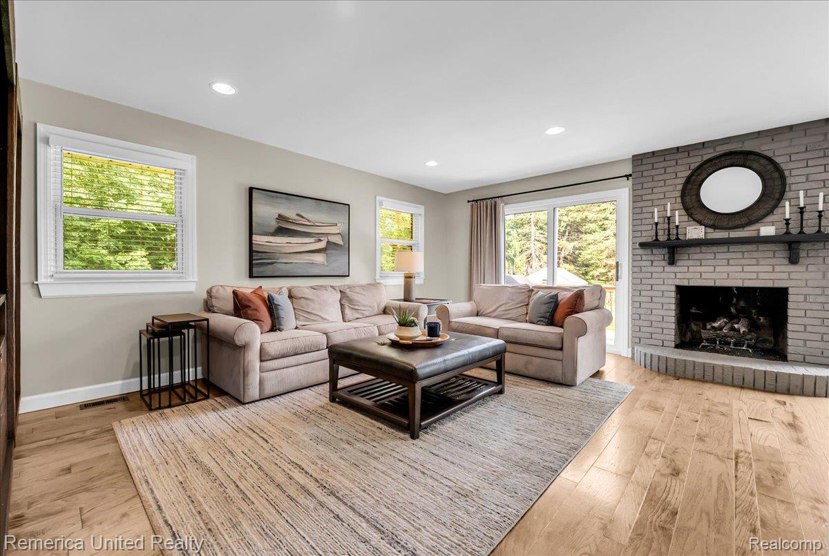 3687 Van Amberg Road Property Photo 2