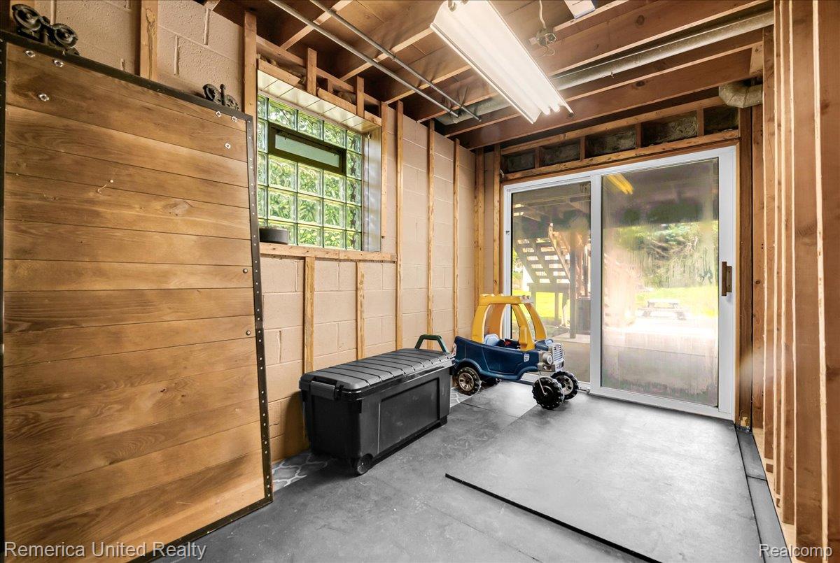 3687 Van Amberg Road Property Photo 30