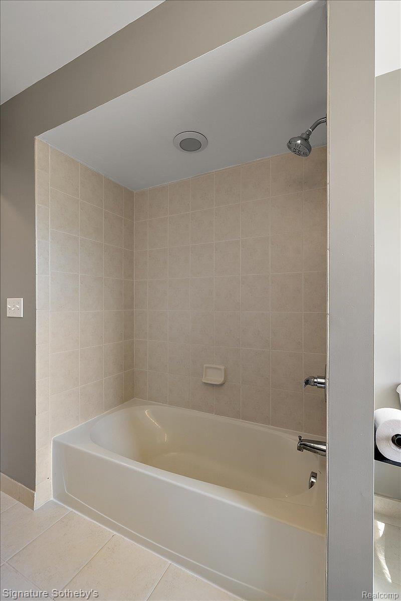 871 Wynstone Circle Property Photo 34