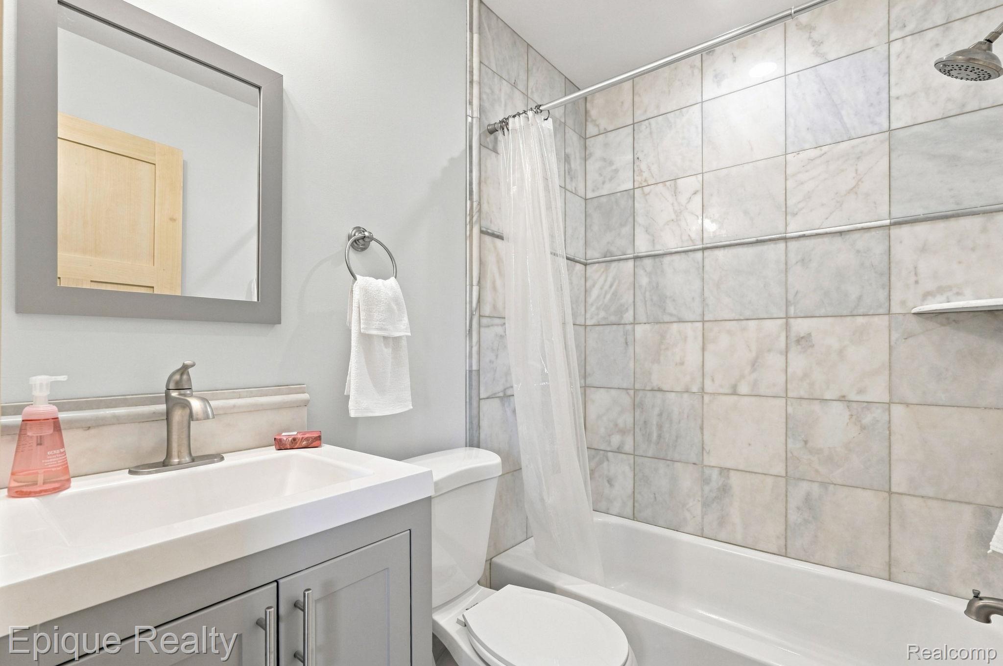 1420 Yosemite Boulevard Property Photo 43