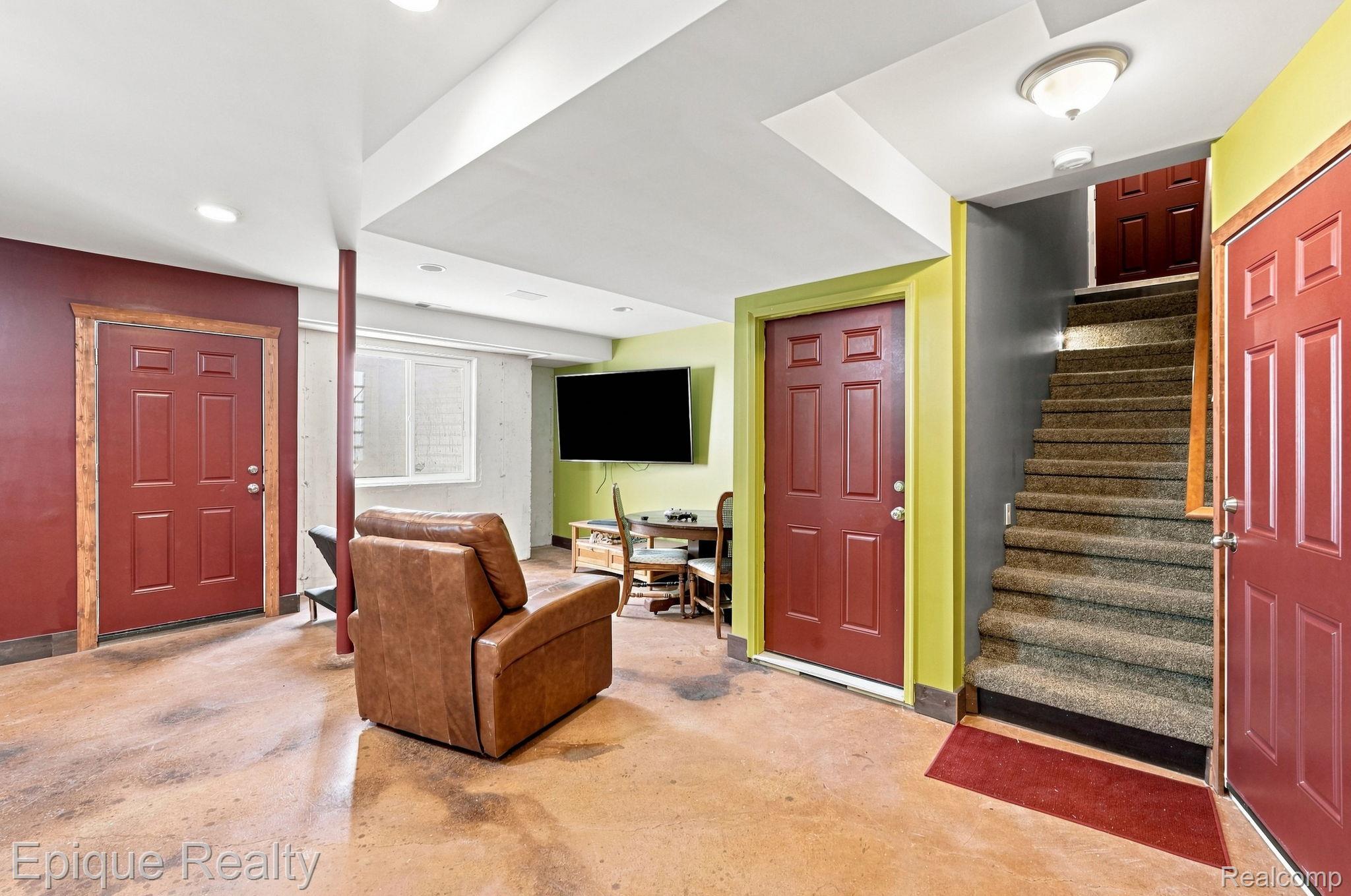1420 Yosemite Boulevard Property Photo 48