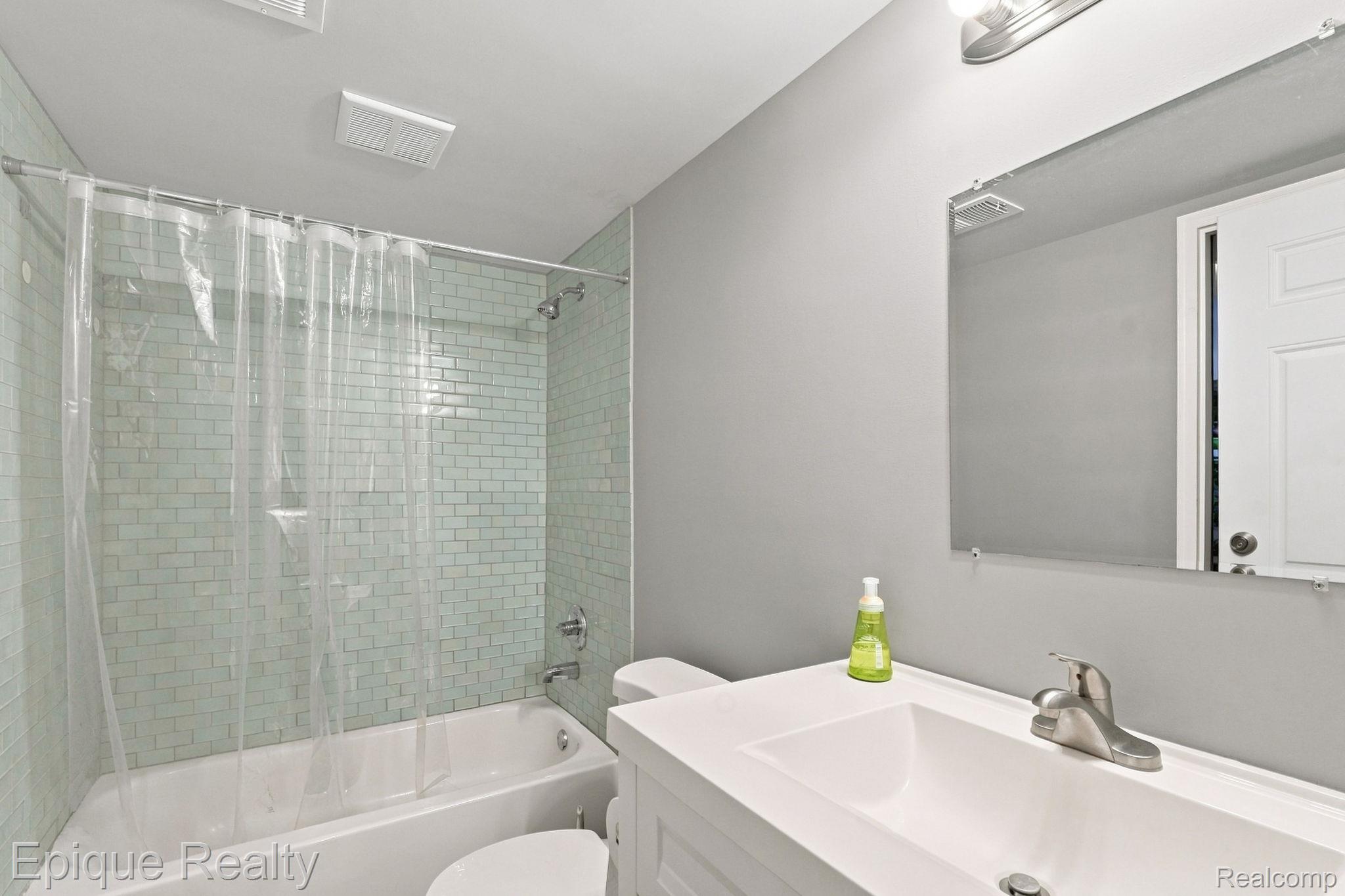 1420 Yosemite Boulevard Property Photo 55