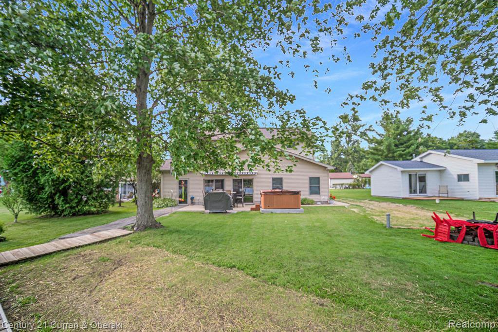 504 Olcott Lake Drive Property Photo 2