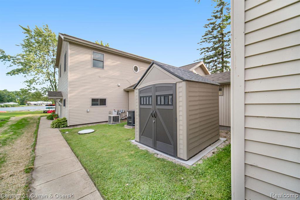 504 Olcott Lake Drive Property Photo 8