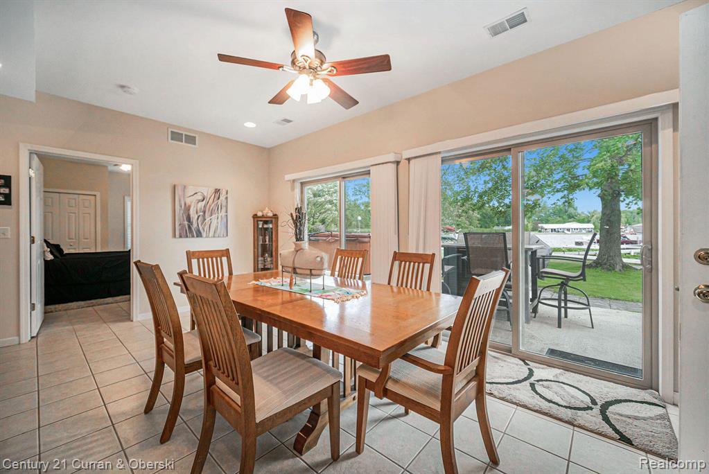 504 Olcott Lake Drive Property Photo 16