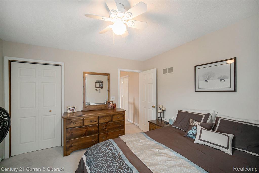 504 Olcott Lake Drive Property Photo 25