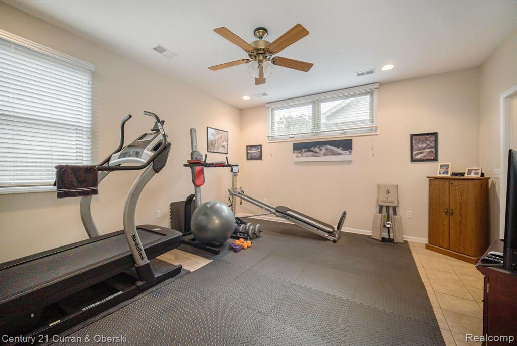 504 Olcott Lake Drive Property Photo 31