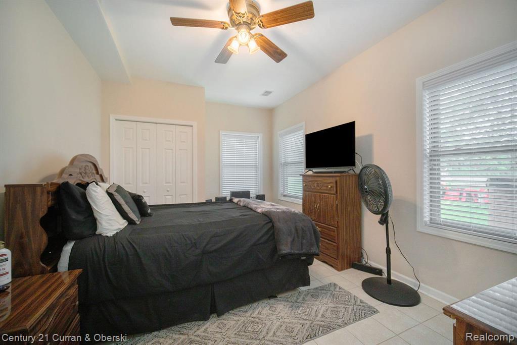 504 Olcott Lake Drive Property Photo 36