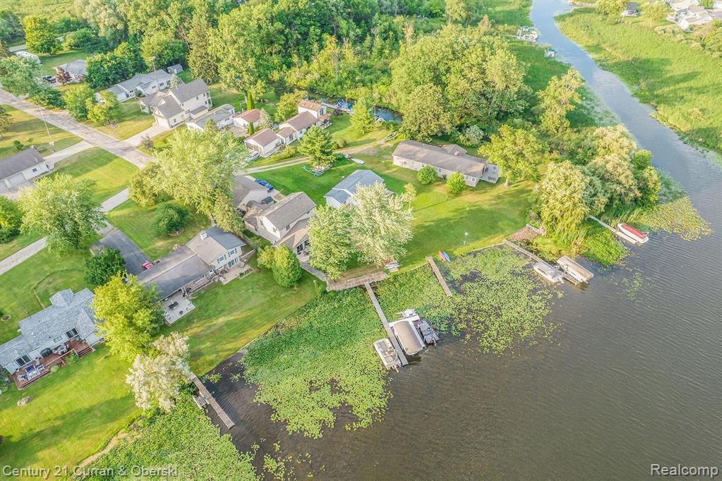 504 Olcott Lake Drive Property Photo 45