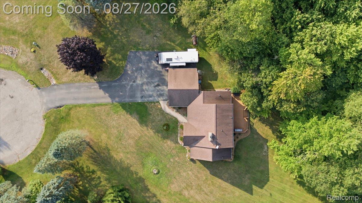 10100 Springtime Circle Property Photo 4