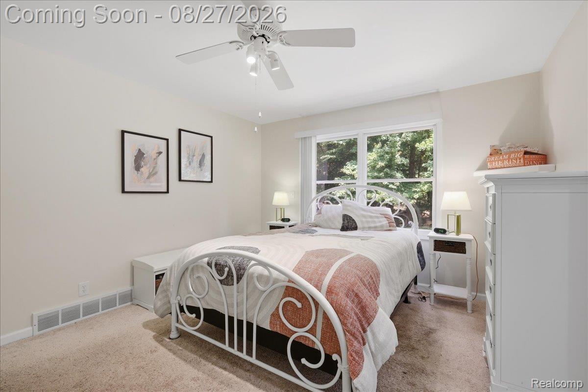 10100 Springtime Circle Property Photo 33