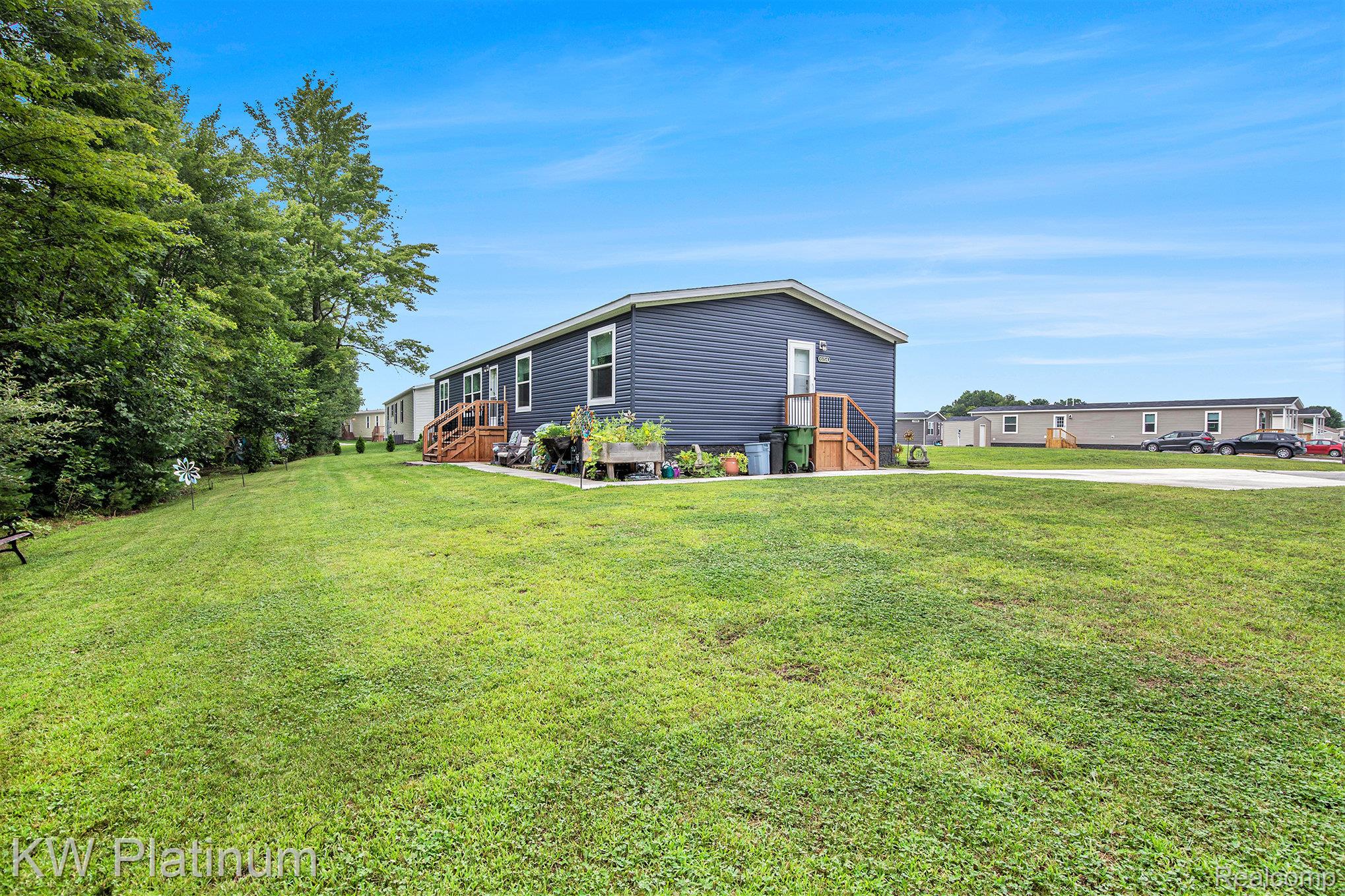 6154 Birch Creek Court Property Photo 1