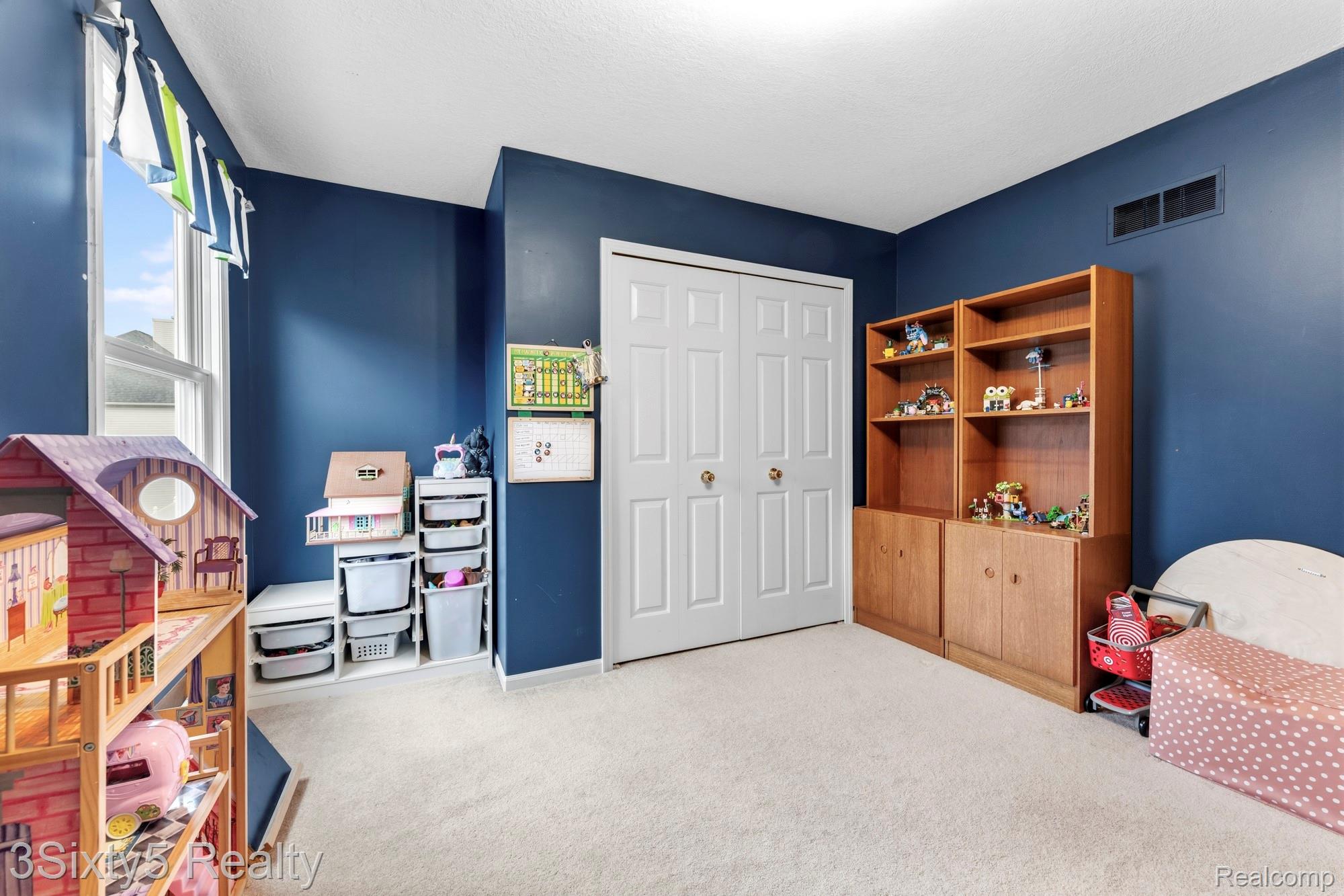 14392 Canterbury Lane Property Photo 12