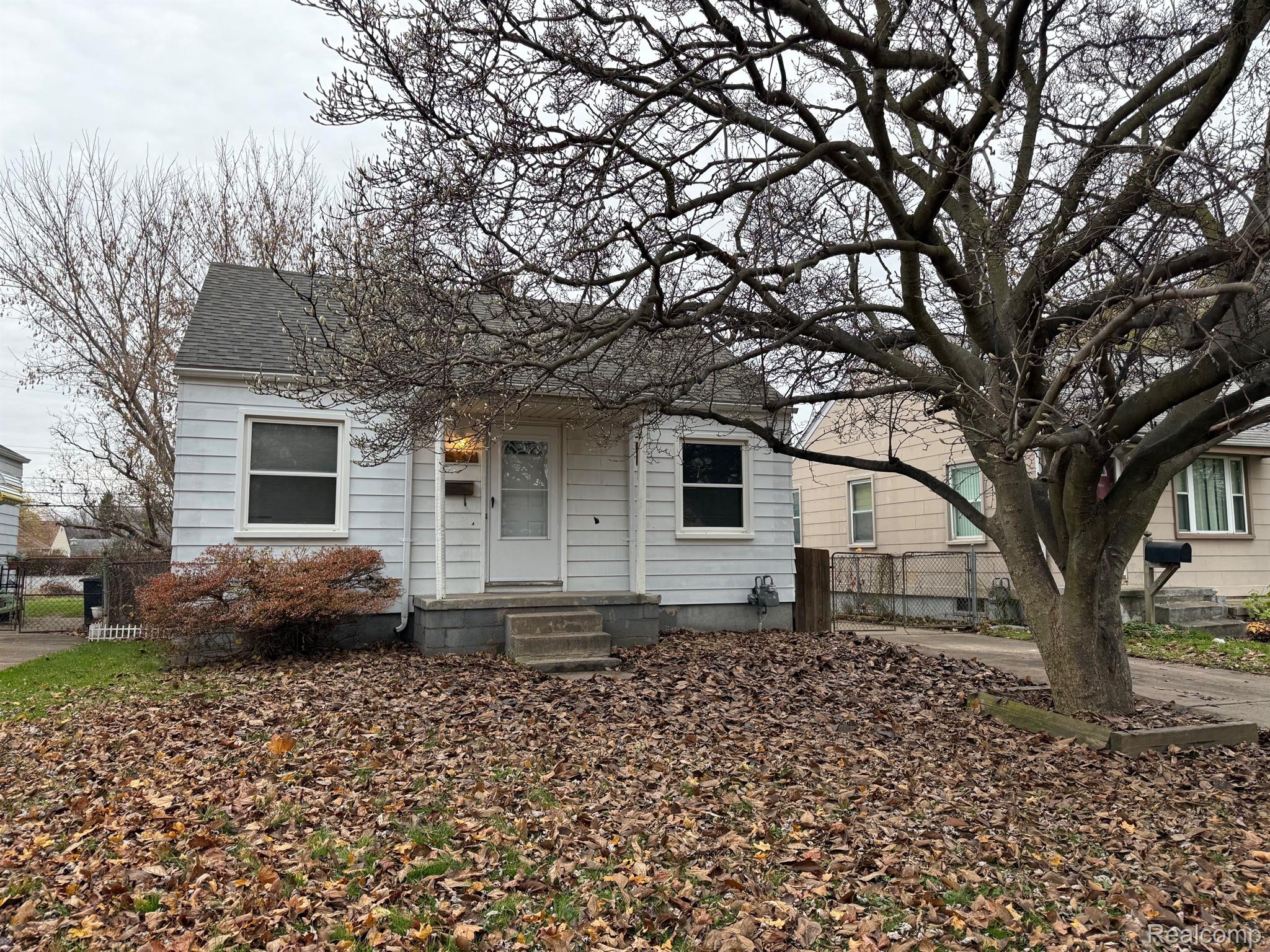 18747 Woodcrest Street Property Photo 1