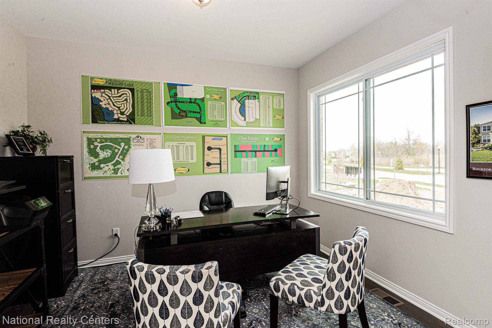 8005 Birkdale Court Property Photo 8