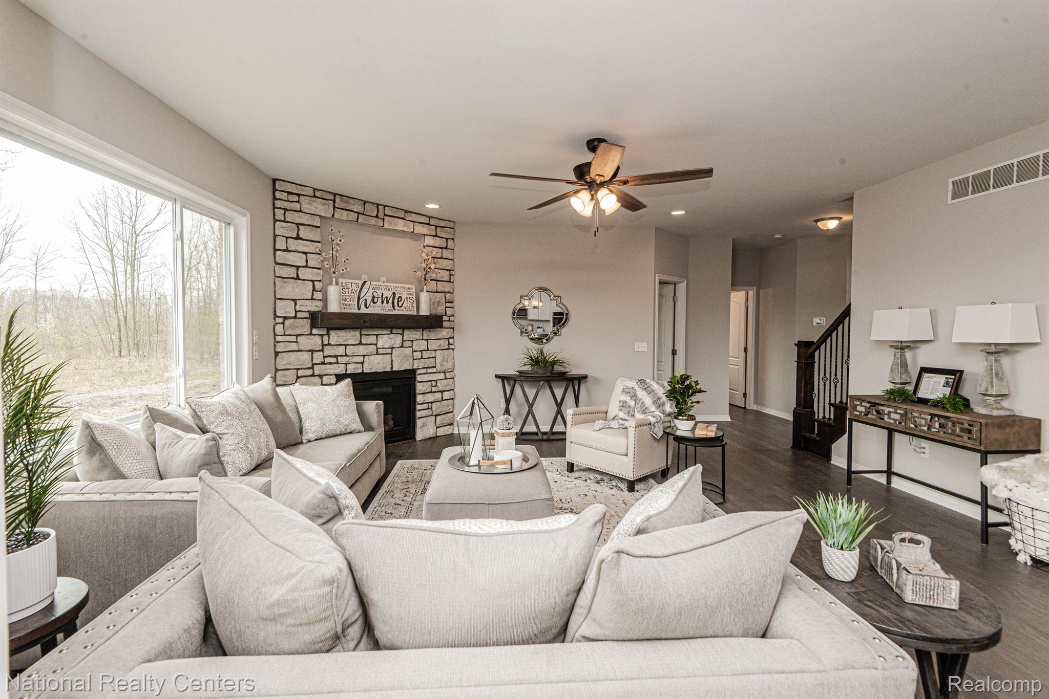 8005 Birkdale Court Property Photo 11