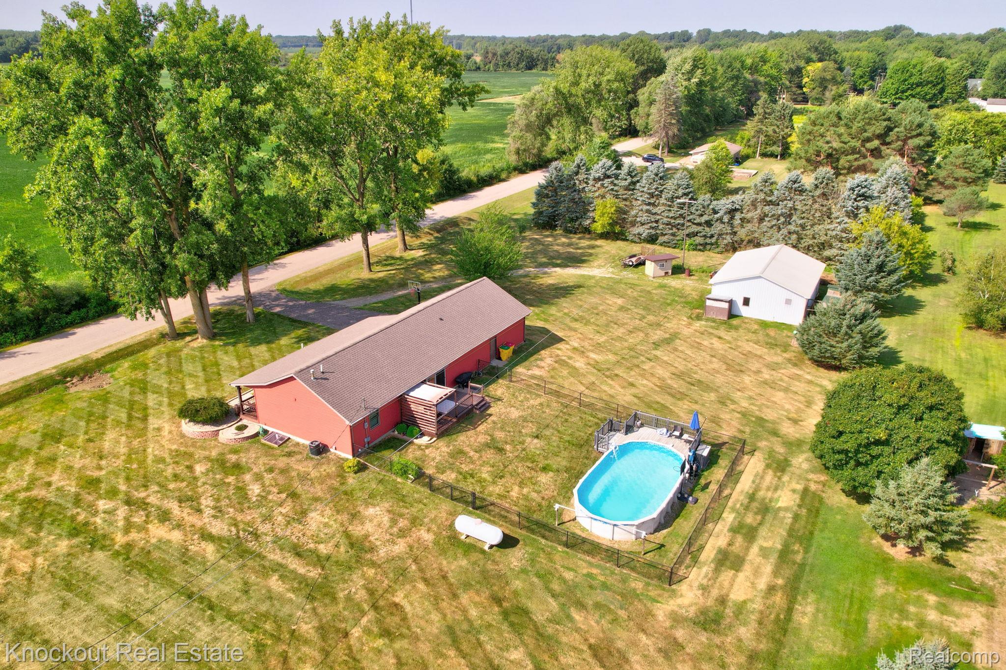 5726 Buell Road Property Photo 2