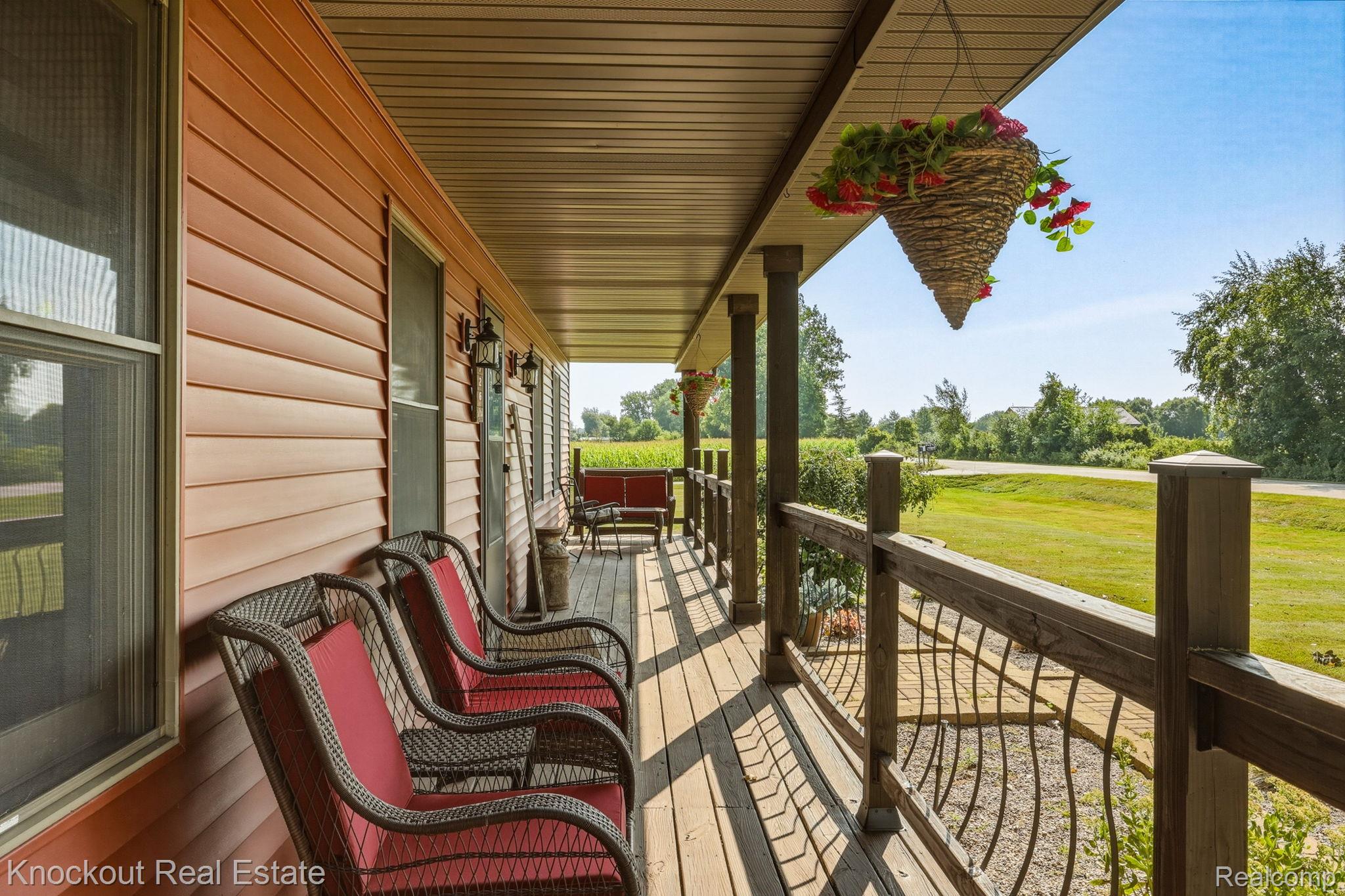 5726 Buell Road Property Photo 7