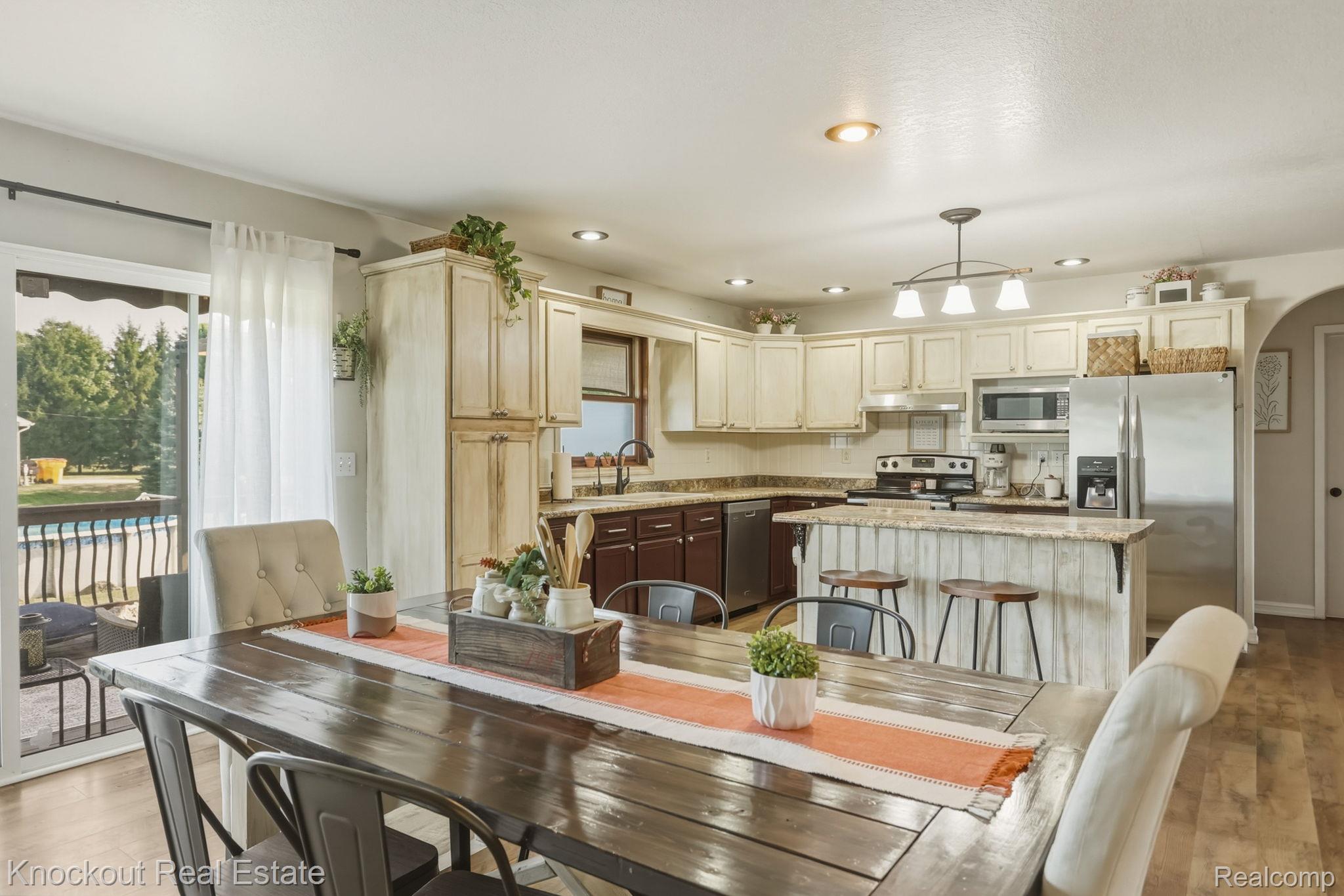 5726 Buell Road Property Photo 13