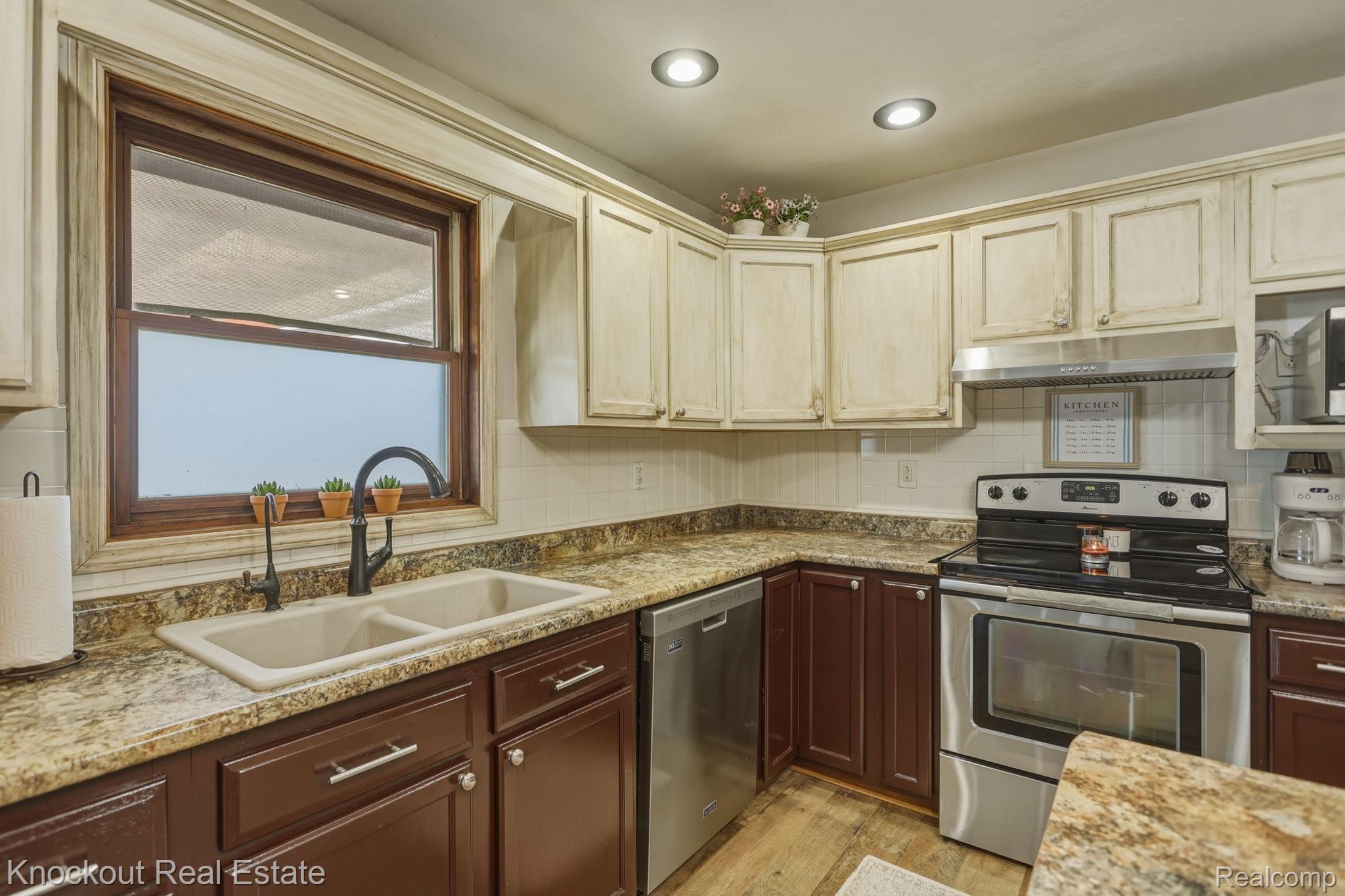 5726 Buell Road Property Photo 17