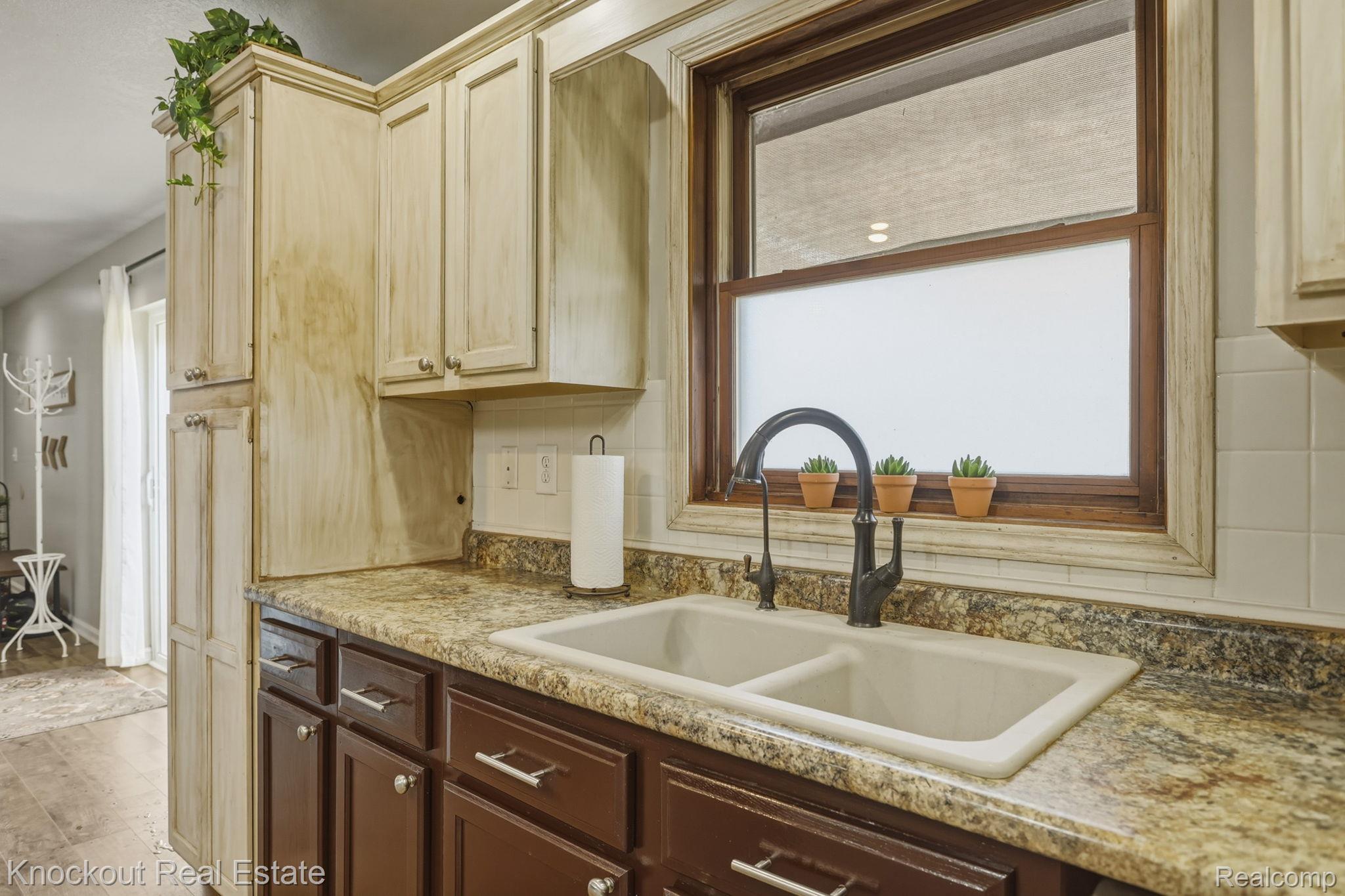 5726 Buell Road Property Photo 18