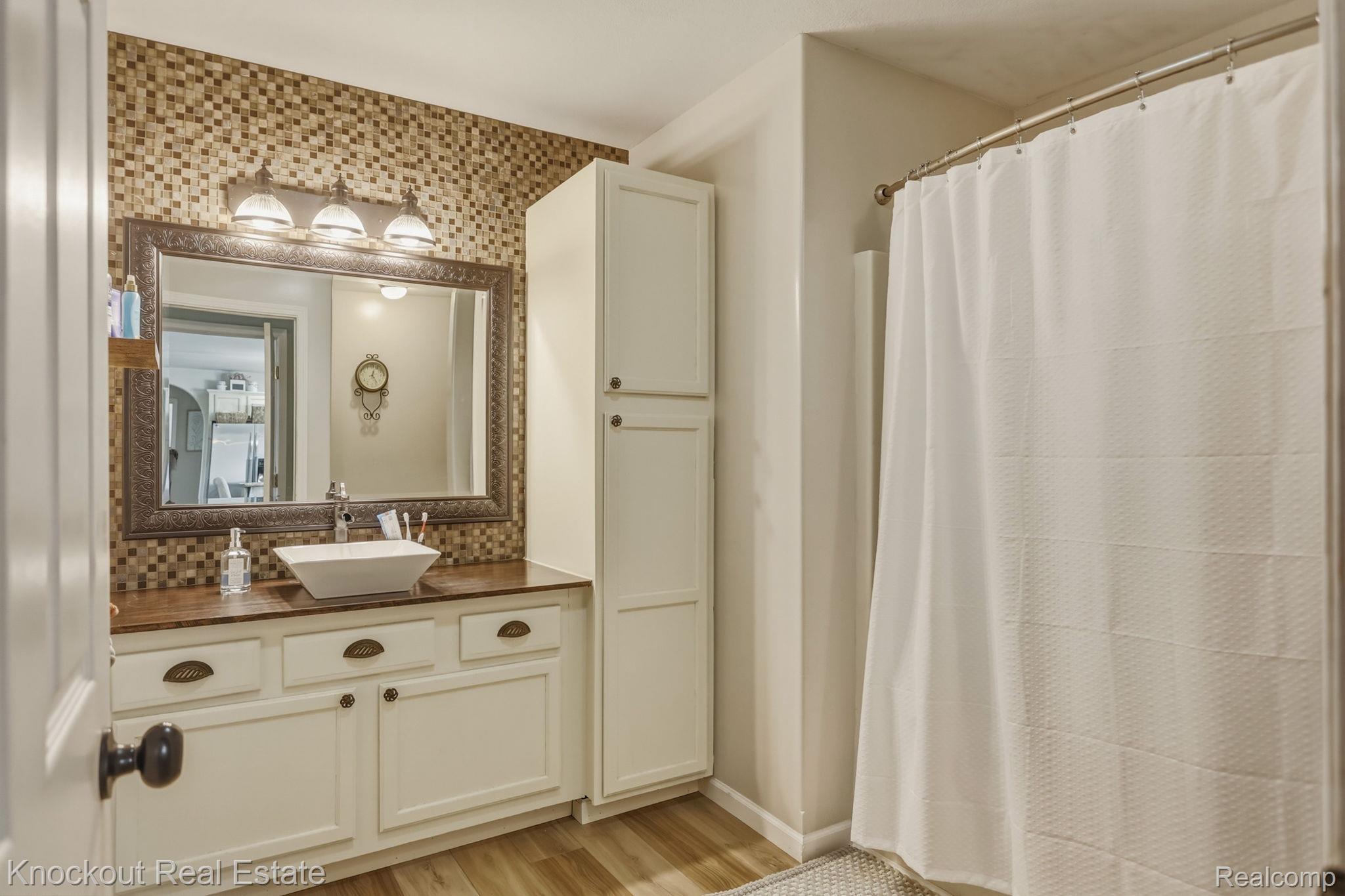 5726 Buell Road Property Photo 24