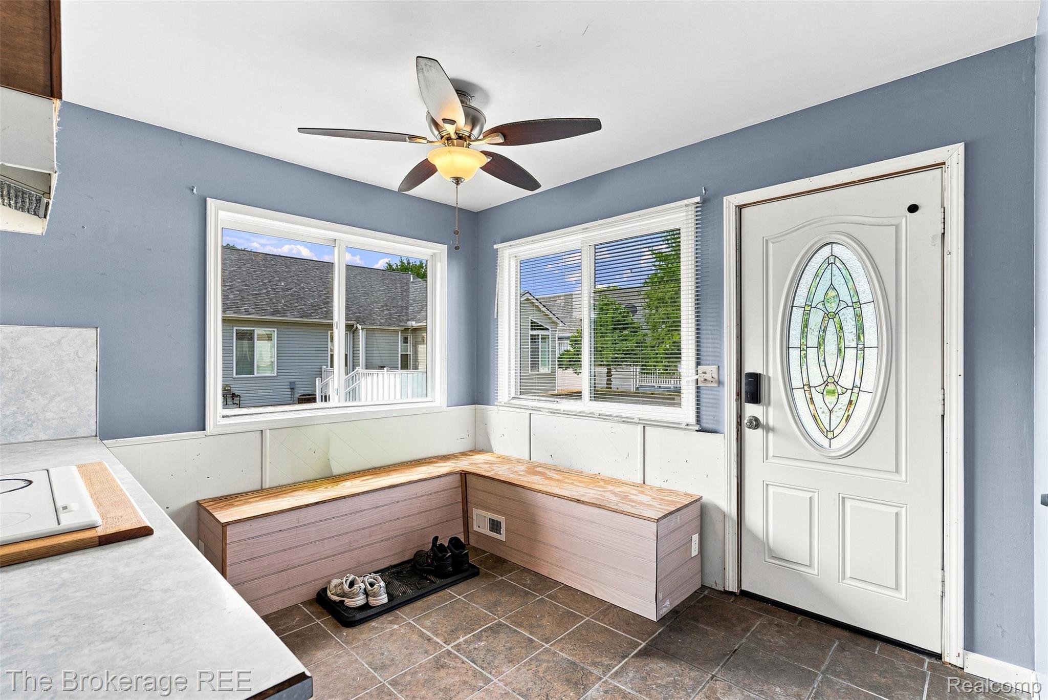 9326 Orchard Court Property Photo 9
