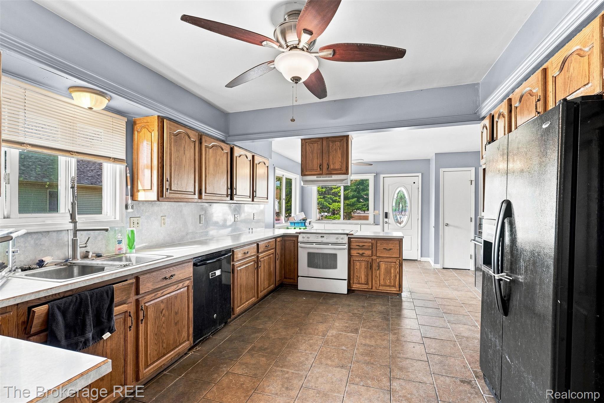 9326 Orchard Court Property Photo 10