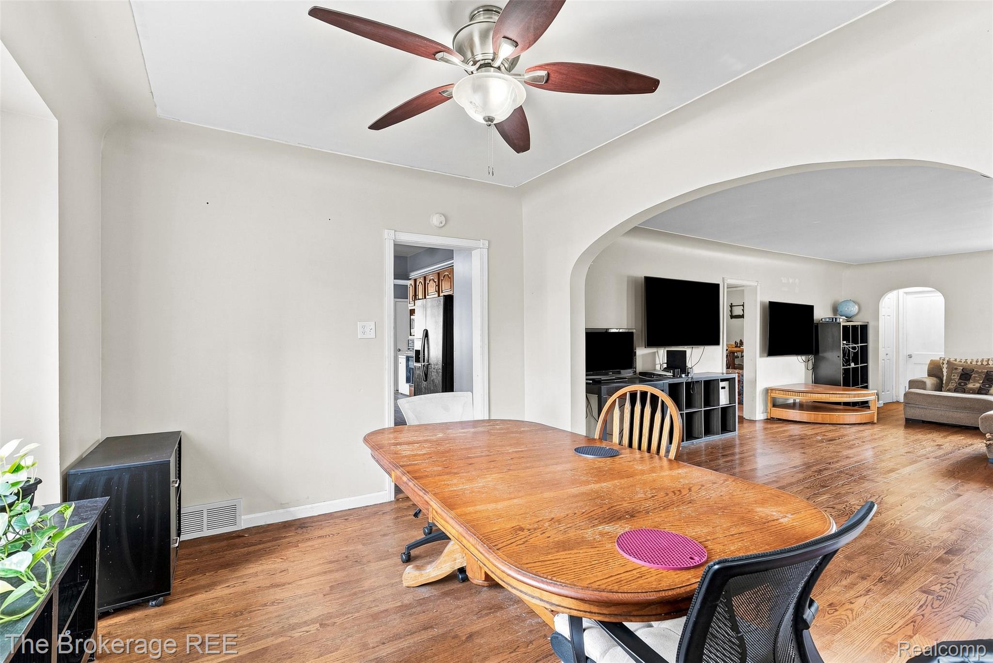 9326 Orchard Court Property Photo 12