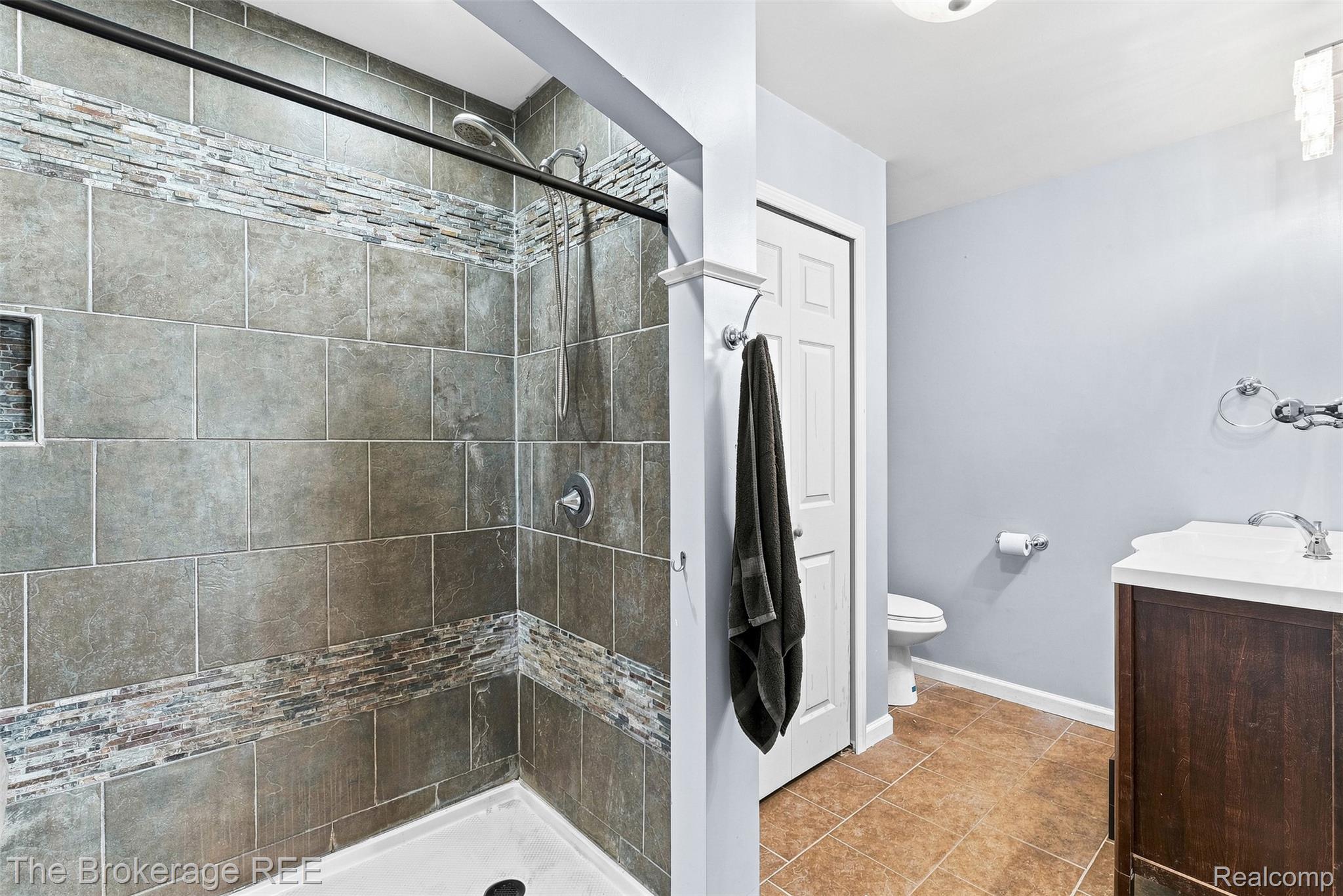 9326 Orchard Court Property Photo 18