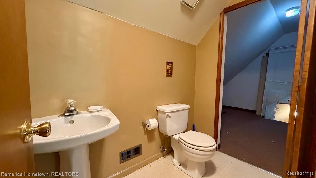 5737 Mabley Hill Road Property Photo 16