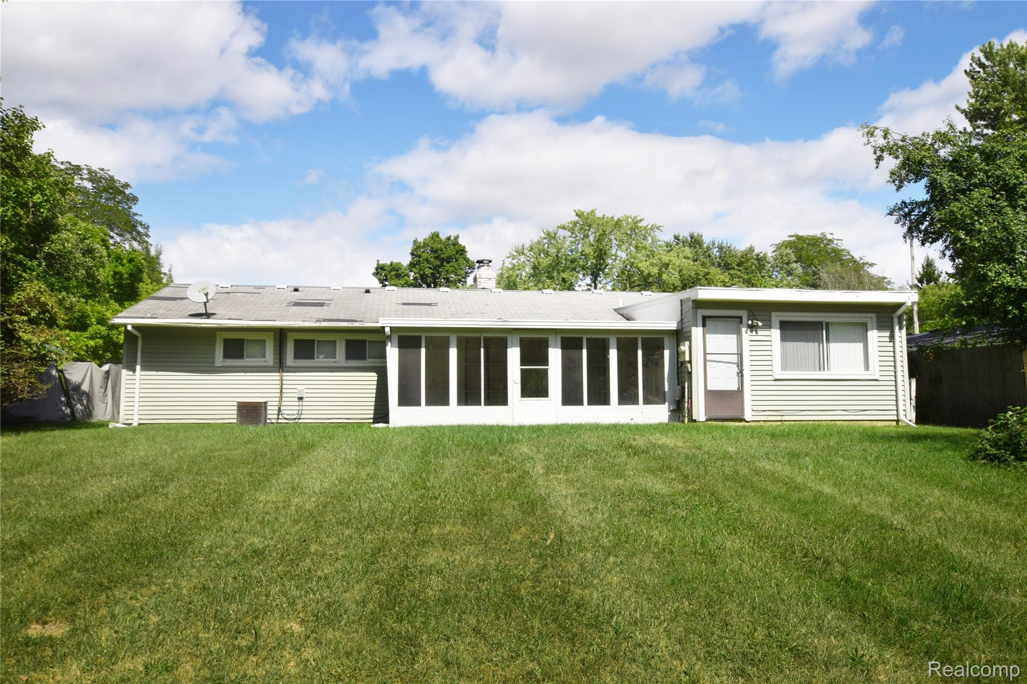1935 Carmanbrook Parkway Property Photo 20