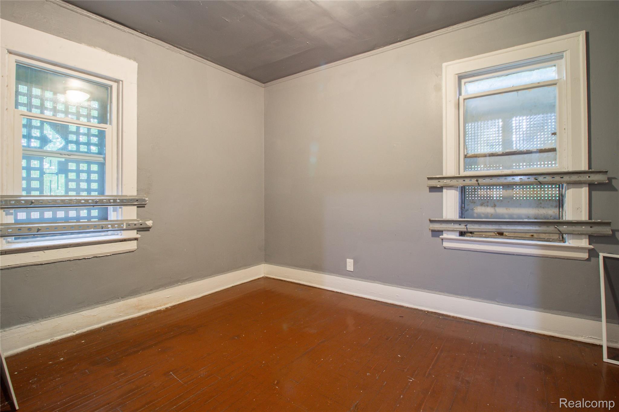 11422 Stockwell Street Property Photo 10