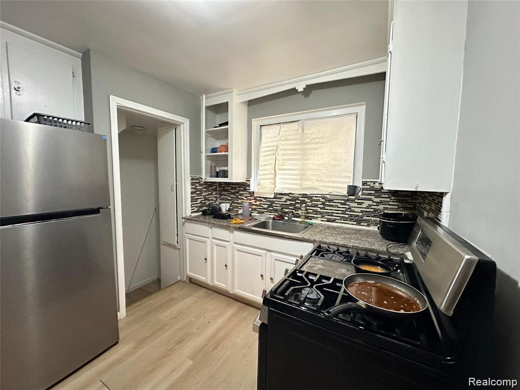 13654 Mecca Street Property Photo 4