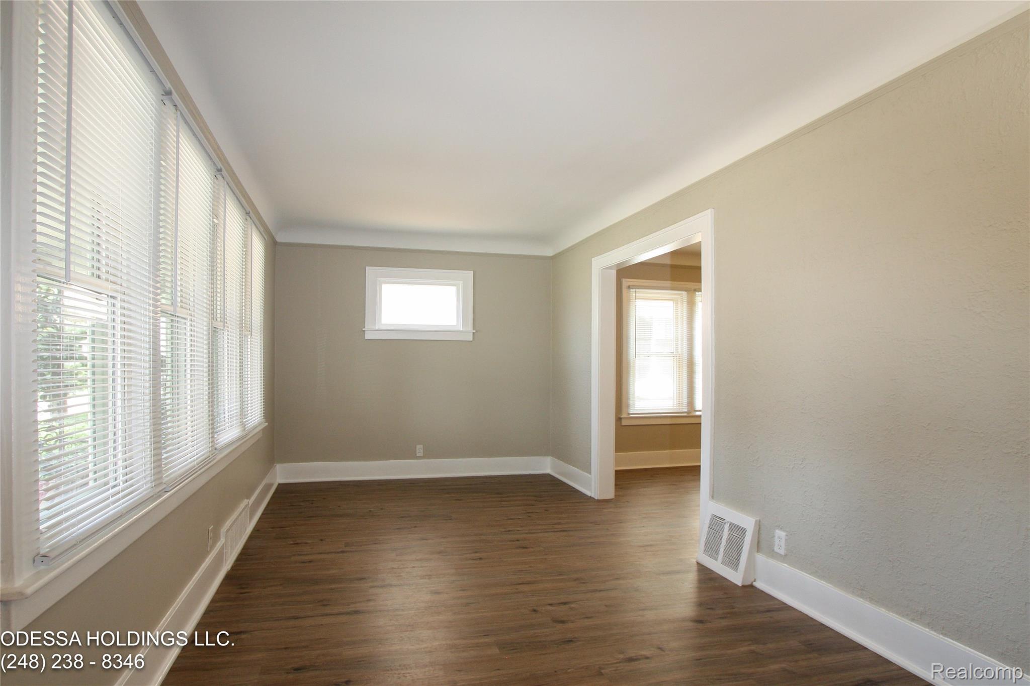 7290 Engleman Property Photo 3