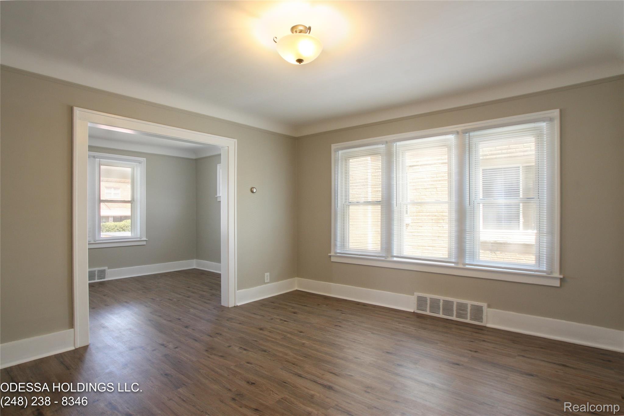 7290 Engleman Property Photo 4