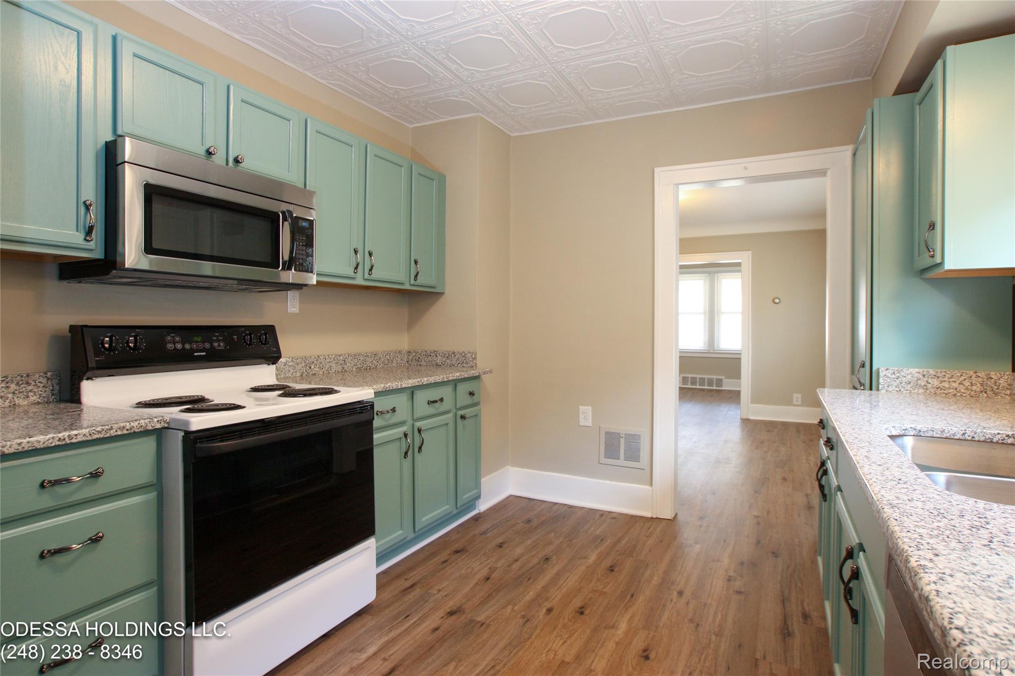 7290 Engleman Property Photo 7
