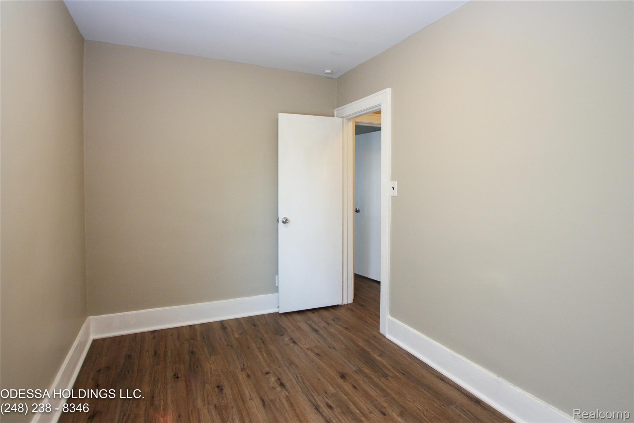 7290 Engleman Property Photo 12