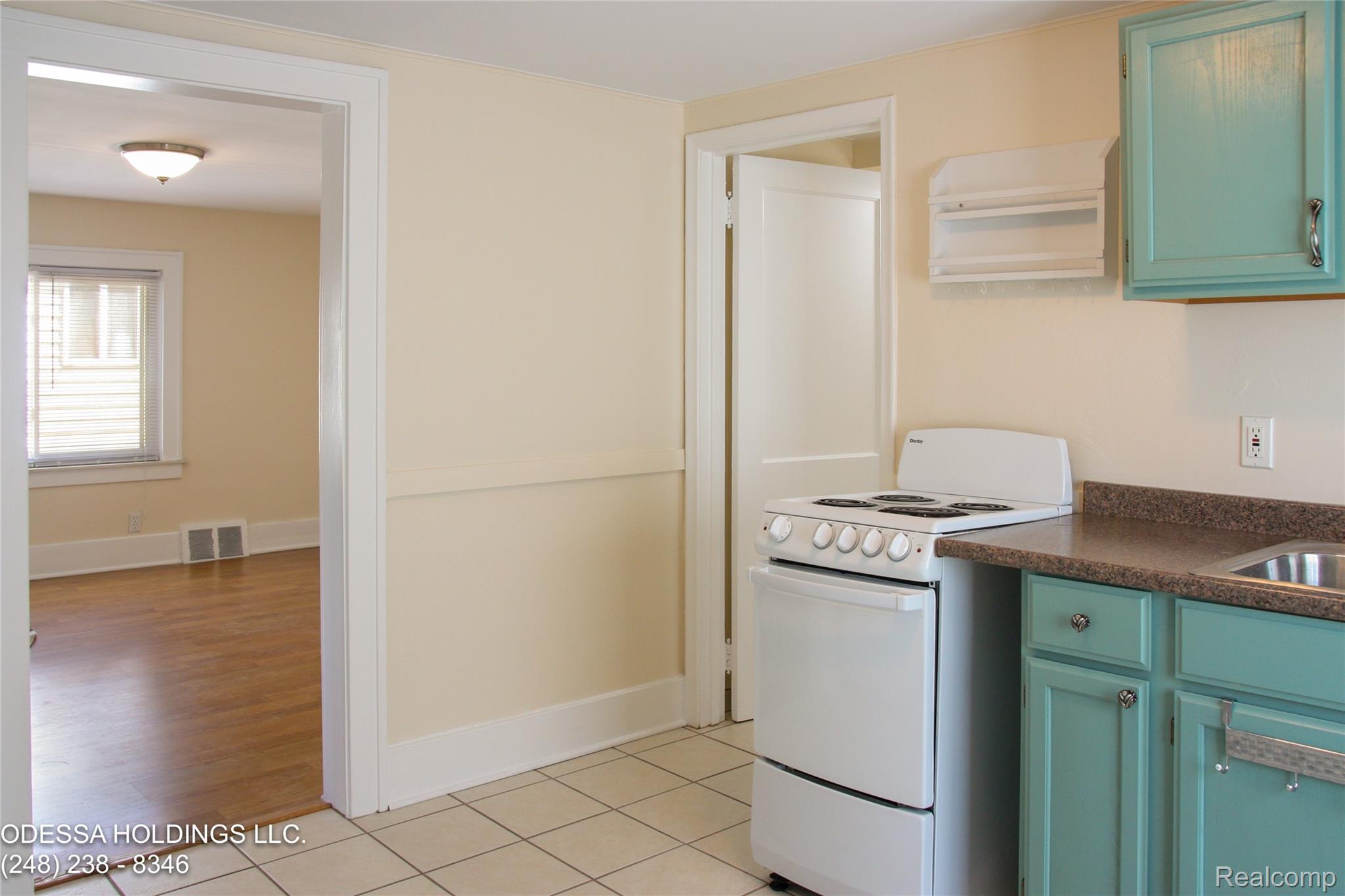 7290 Engleman Property Photo 16
