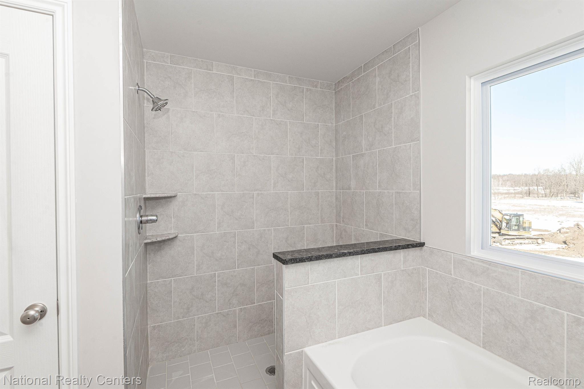 5587 Morgan Lake Drive Property Photo 23