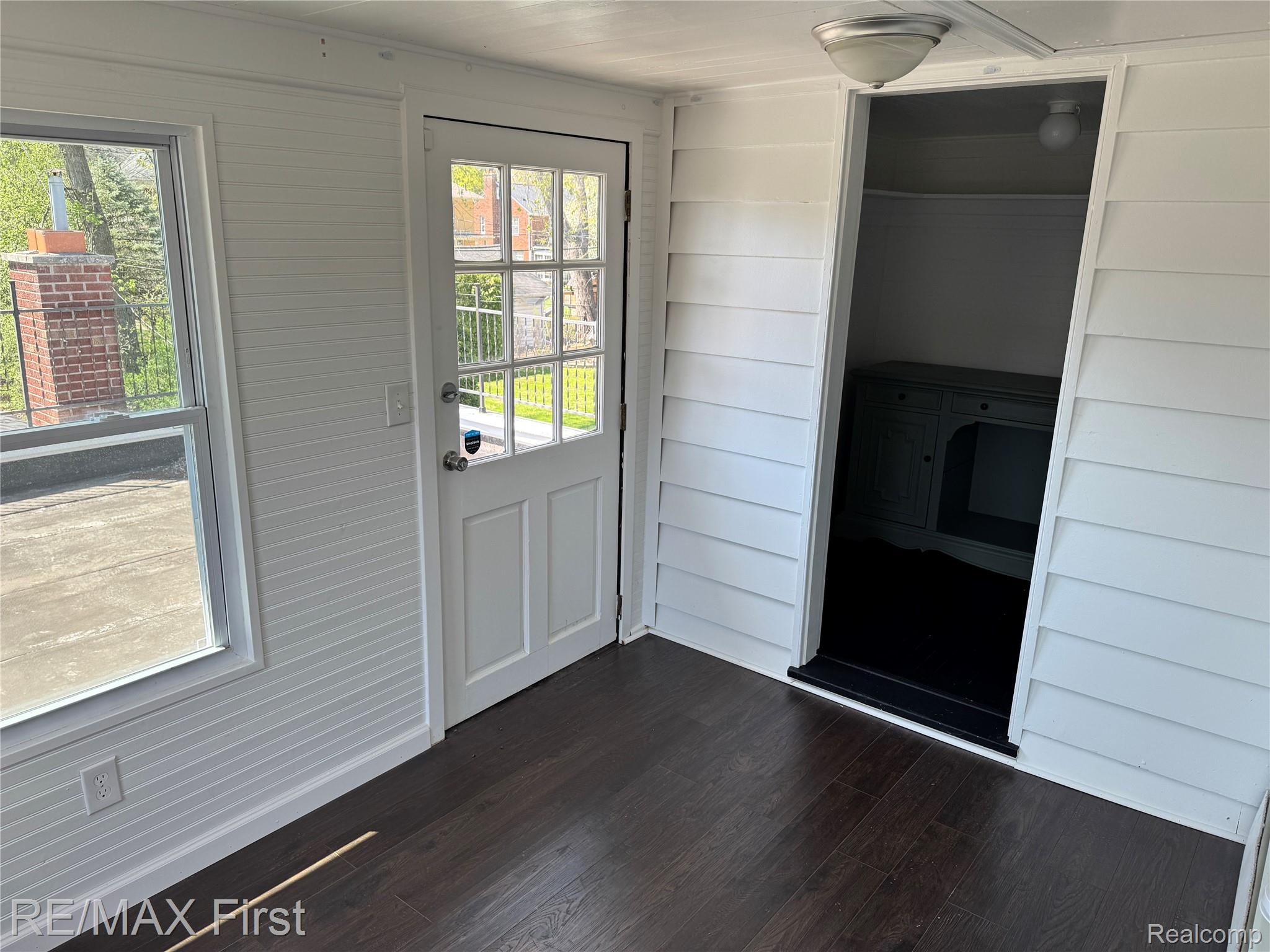 1349 Devonshire Road Property Photo 22