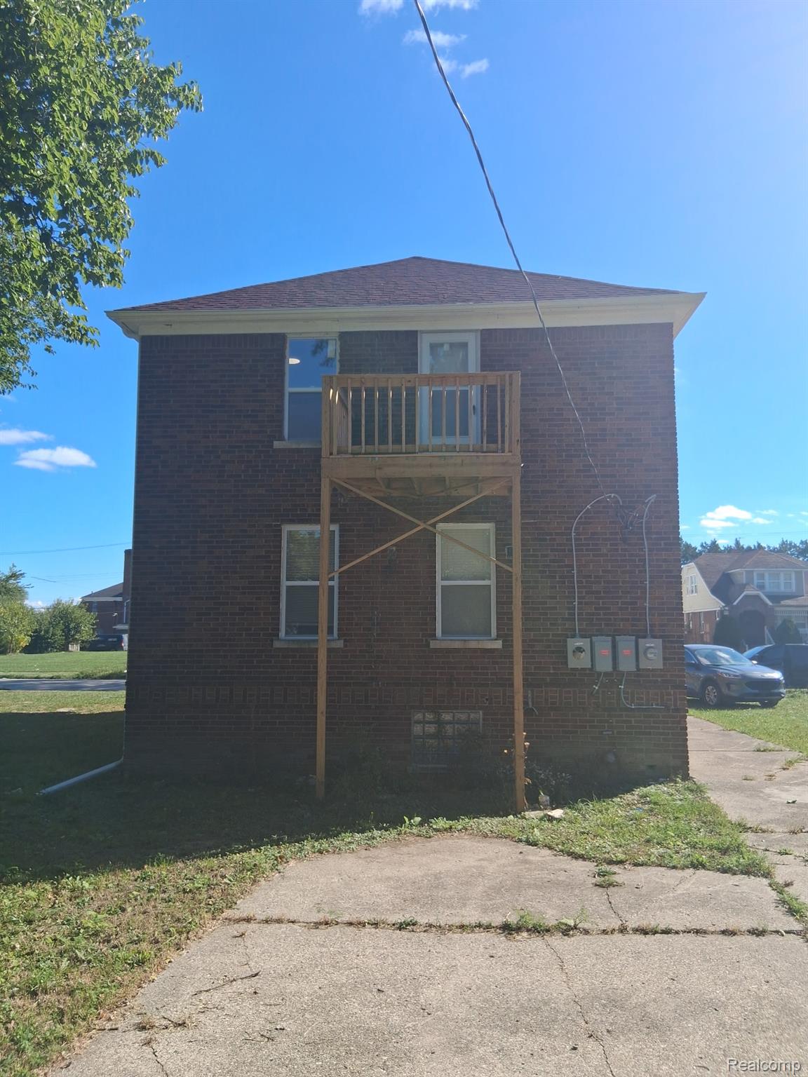 15231 Evanston Street Property Photo 2