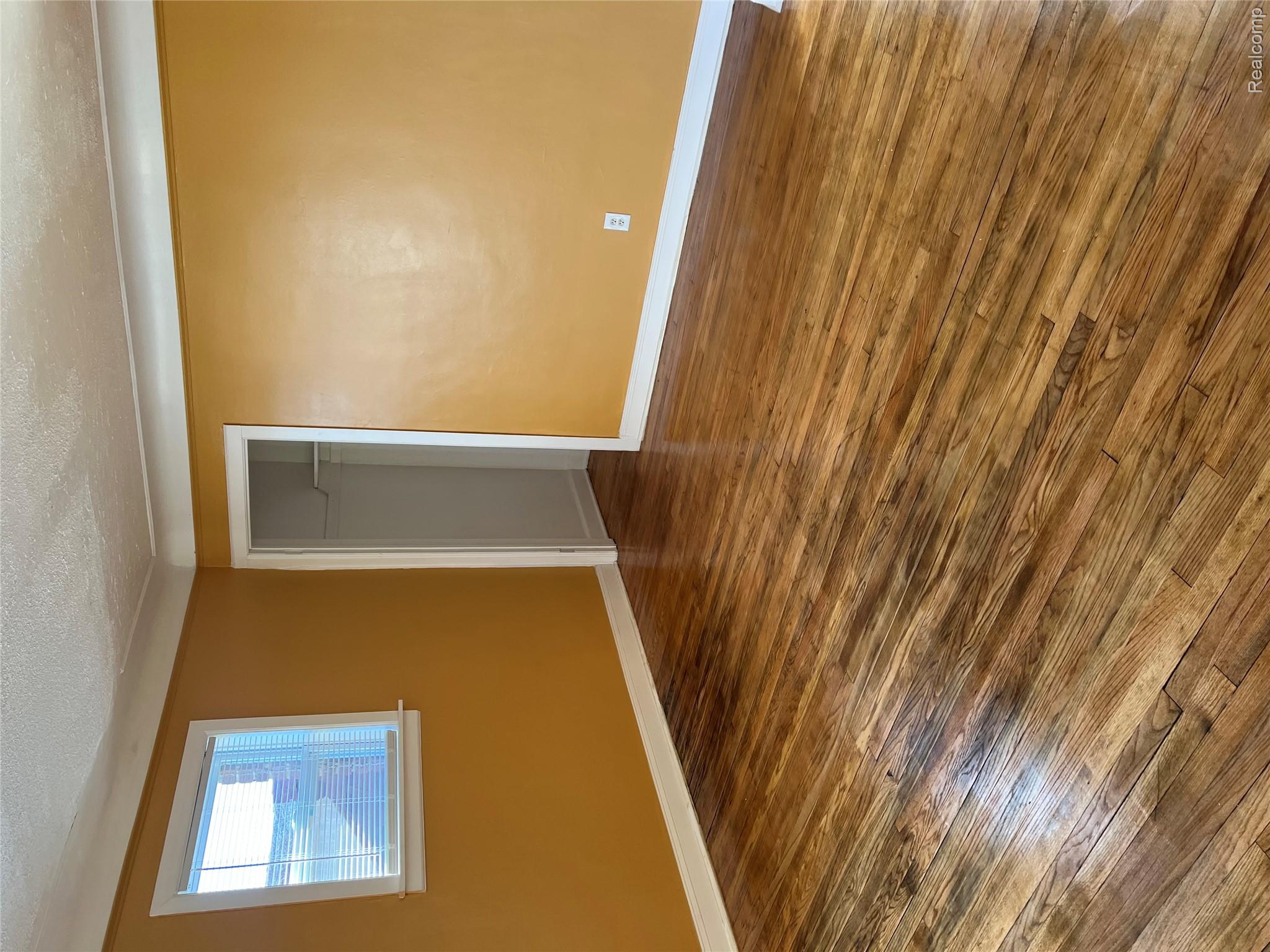 15231 Evanston Street Property Photo 27
