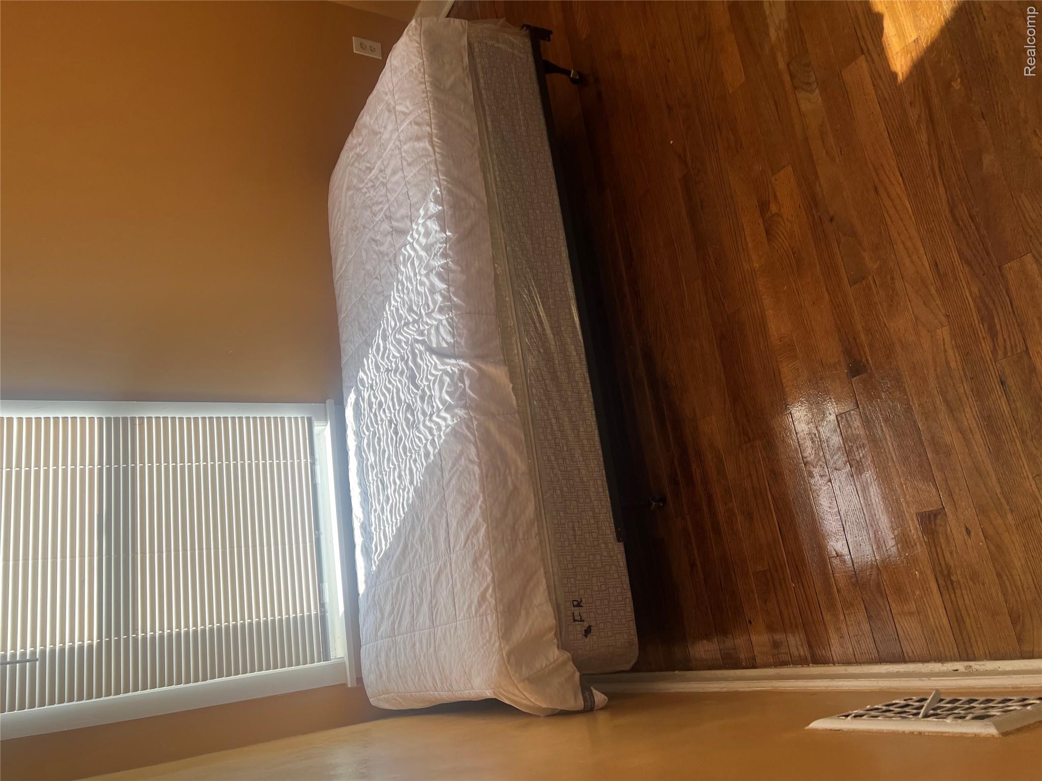 15231 Evanston Street Property Photo 42