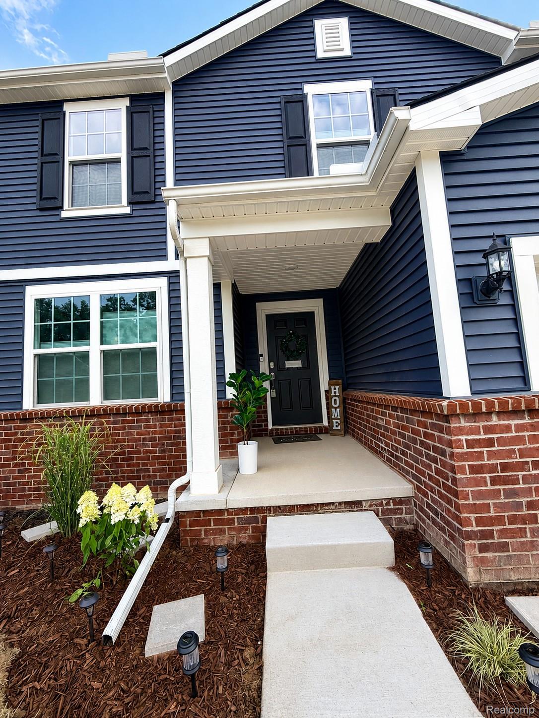 9171 Dogwood Lane Property Photo 3