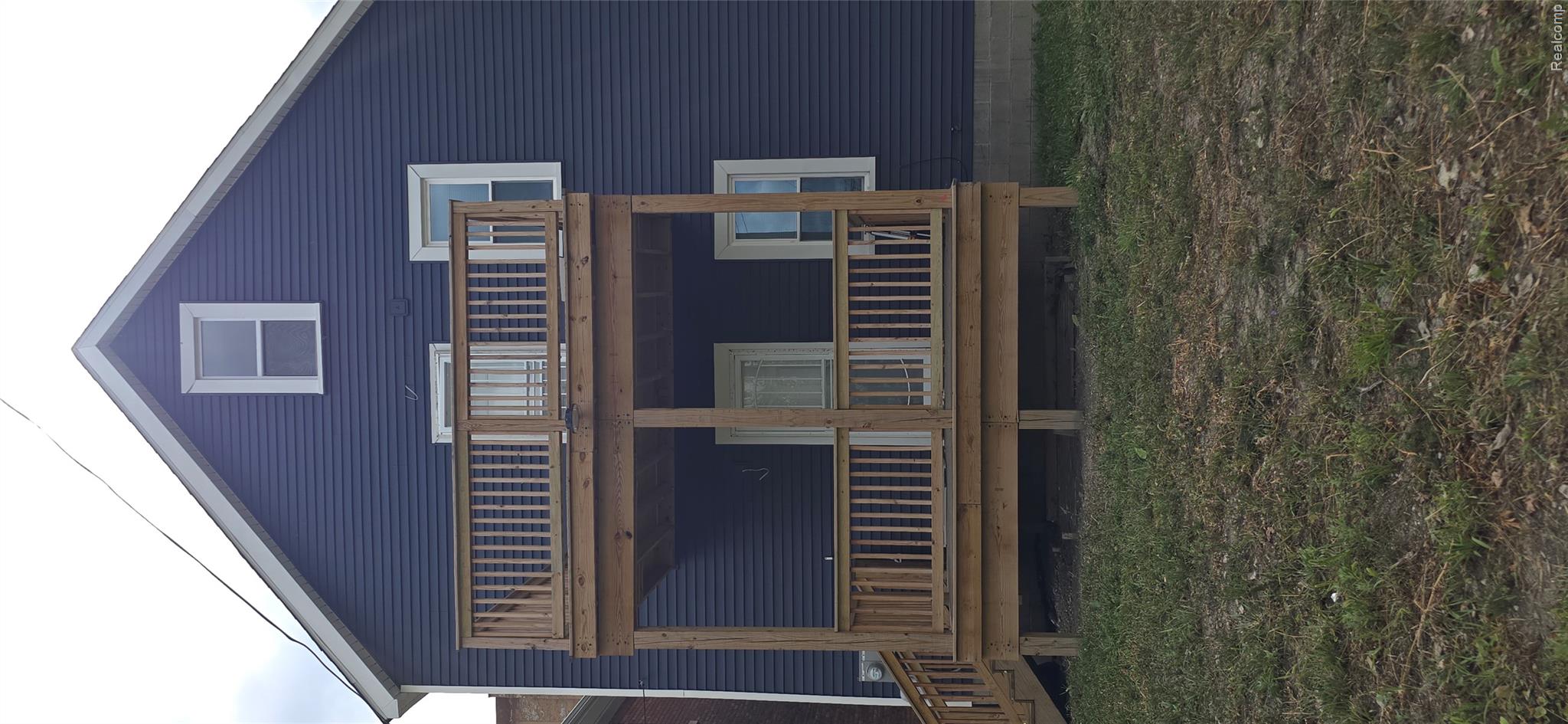 1026 Drexel Street Property Photo 3